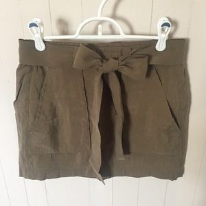 Old Navy green mini skirt